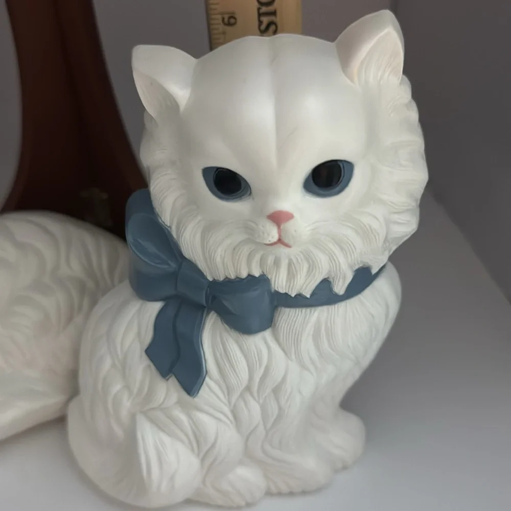 Vintage Molded Plastic Kittens with Pink and Blue Bows (?1970?)